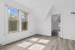 1174 Edgerton St, Saint Paul, MN 55130 - Photo 13