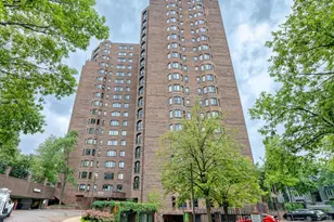 1235 Yale Pl, Minneapolis, MN 55403 - Photo 15