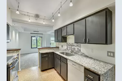 1235 Yale Place #609, Minneapolis, MN 55403 - Photo 7