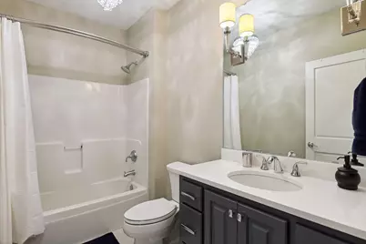 875 Lake Street N #216, Wayzata, MN 55391 - Photo 17