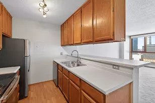 433 S 7th St, Minneapolis, MN 55415 - Photo 9