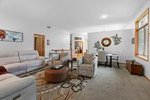 2211 Glacier Way, Hastings, MN 55033 - Photo 17