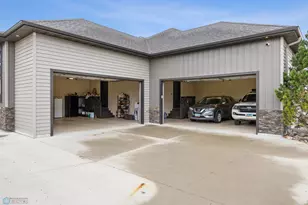 7342 15th St S, Fargo, ND 58104 - Photo 57