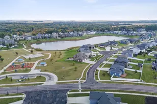 7342 15th St S, Fargo, ND 58104 - Photo 77