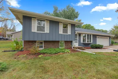 713 Centennial Avenue NW, Cambridge, MN 55008 - Photo 1