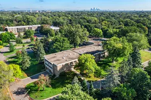 4380 Brookside Ct, Edina, MN 55436 - Photo 65