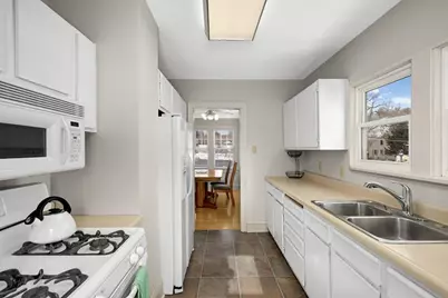 5905 36th Avenue N, Crystal, MN 55422 - Photo 9