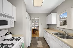 5905 36th Ave N, Crystal, MN 55422 - Photo 9