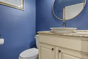 6028 Silverleaf Dr S, Fargo, ND 58104 - Photo 15