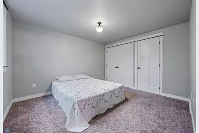 6028 Silverleaf Drive S, Fargo, ND 58104 - Photo 21