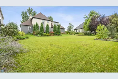 6028 Silverleaf Drive S, Fargo, ND 58104 - Photo 41