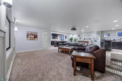 6028 Silverleaf Drive S, Fargo, ND 58104 - Photo 33