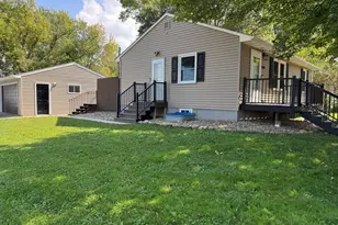 616 Cherry Ave, Albert Lea, MN 56007 - Photo 1