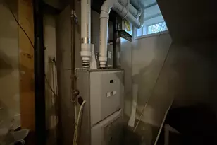 202 S 6th St, Montevideo, MN 56265 - Photo 37