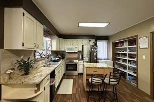 202 S 6th St, Montevideo, MN 56265 - Photo 1