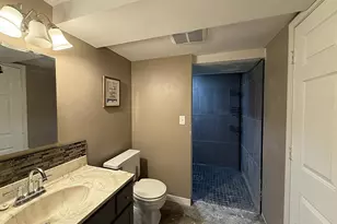 202 S 6th St, Montevideo, MN 56265 - Photo 29