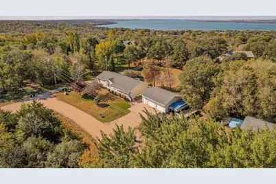 105 10th Street SE, Glenwood, MN 56334 - Photo 1