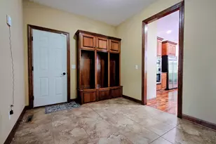 18658 Ponderosa Ct, Eden Prairie, MN 55347 - Photo 25