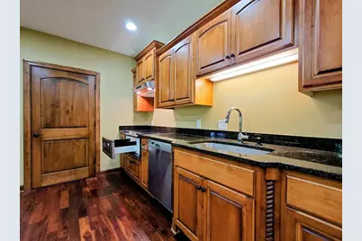 18658 Ponderosa Court, Eden Prairie, MN 55347 - Photo 45