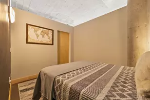 918 N 3rd St, Minneapolis, MN 55401 - Photo 17