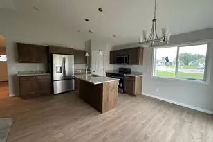 724 Cherrywood Lane Northeast, Isanti, MN 55040 - Photo 9
