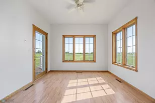 766 36th St S, Moorhead, MN 56560 - Photo 21