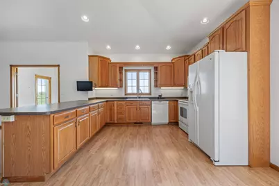 766 36th Street S, Moorhead, MN 56560 - Photo 15