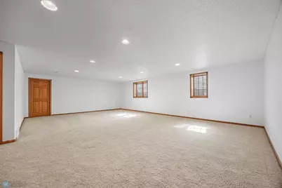 766 36th Street S, Moorhead, MN 56560 - Photo 33