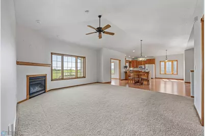 766 36th Street S, Moorhead, MN 56560 - Photo 9