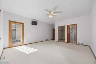 766 36th St S, Moorhead, MN 56560 - Photo 25