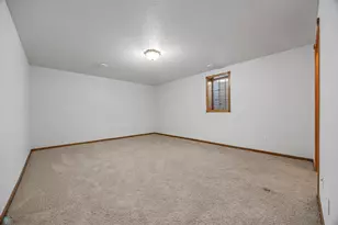 766 36th St S, Moorhead, MN 56560 - Photo 37