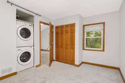 2340 Ives Lane N, Plymouth, MN 55441 - Photo 9