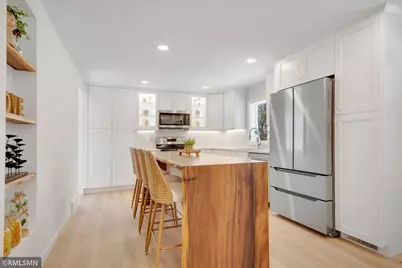 2695 Fremont Avenue E, Maplewood, MN 55119 - Photo 1