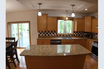 10583 Noble Circle N, Brooklyn Park, MN 55443 - Photo 7