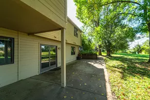 13812 Sunset Lake Dr, Burnsville, MN 55337 - Photo 59