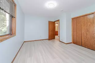 13812 Sunset Lake Dr, Burnsville, MN 55337 - Photo 49