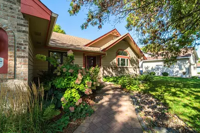 13812 Sunset Lake Drive, Burnsville, MN 55337 - Photo 7