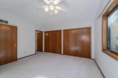 13812 Sunset Lake Drive, Burnsville, MN 55337 - Photo 33