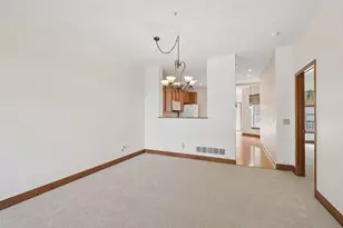 12352 Lakeview Dr N, Maple Grove, MN 55369 - Photo 37