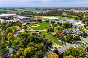 411 Oak Ave SE, Montgomery, MN 56069 - Photo 7