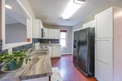 411 Oak Avenue SE, Montgomery, MN 56069 - Photo 17