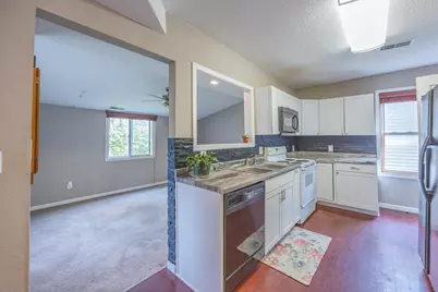 411 Oak Avenue SE, Montgomery, MN 56069 - Photo 15