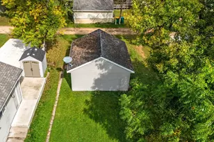 411 Oak Ave SE, Montgomery, MN 56069 - Photo 5