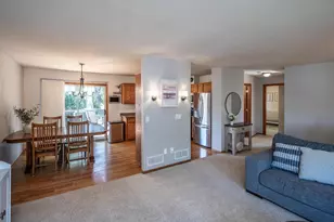 13471 Yosemite Ave S, Savage, MN 55378 - Photo 7