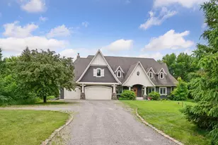 1755 Chateau Way, Minnetrista, MN 55359 - Photo 5