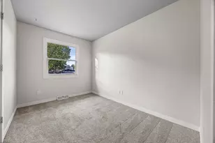 2209 6th Ave S, Fargo,  58103 - Photo 13