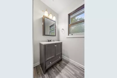 2209 6th Avenue S, Fargo,  58103 - Photo 9