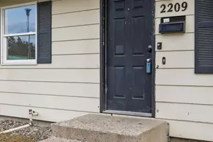 2209 6th Ave S, Fargo,  58103 - Photo 3