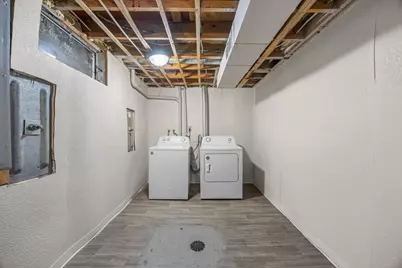 2209 6th Avenue S, Fargo,  58103 - Photo 23