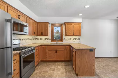 8320 Cleadis Avenue, Inver Grove Heights, MN 55076 - Photo 13